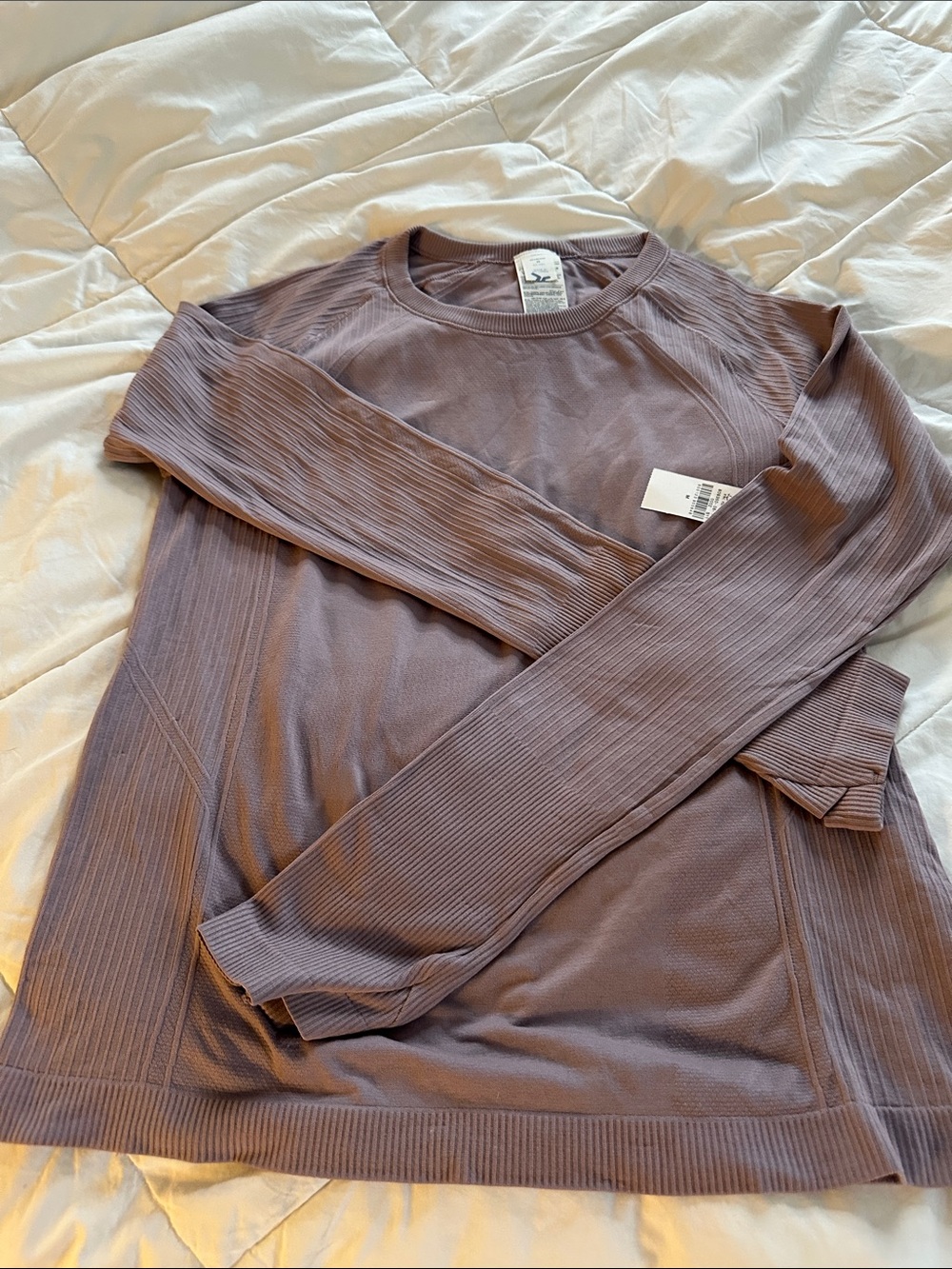 Old Navy Women’s Crewneck Sweater in Dusty Mauve